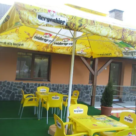 Pensiunea Colt Alb 农家乐 Băile Homorod